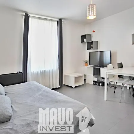 现代公寓 公寓 *